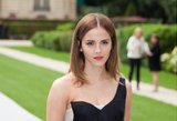 Emma Watson niršta dėl išplatintų nuotraukų, kuriose ji apsinuoginusi