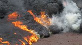 Havajuose išsiveržus ugnikalniui evakuojami gyventojai (nuotr. SCANPIX)