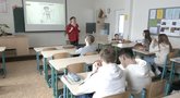 Rusų kalbos mokytojai pyksta dėl raginimų persikvalifikuoti: „Esame ne aštuoniolikmečiai“ (nuotr. stop kadras)
