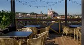 „Upės terasa“ – nauja laisvalaikio, restoranų ir koncertų erdvė Vilniaus centre  