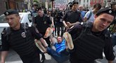 Maskvos policija sulaikė kelis nesankcionuotų gėjų eitynių dalyvius (nuotr. SCANPIX)