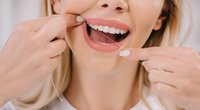 Įspėja nekartoti šių klaidų naudojant dantų siūlą: sau tik pakenksite  (Nuotr. 123rf.com)  