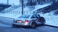 Veteranė „Audi“ pakeliui į Petrašiūnus „išsiardė“ (nuotr. Kas vyksta Kaune)