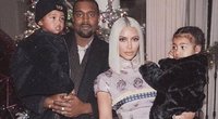 Kim Kardashian su šeima (nuotr. Instagram)