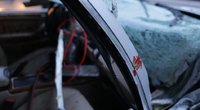 BMW X5 avarija Laisvės prospekte nuotr. Broniaus Jablonsko