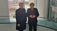 Dalia Grybauskaitė su Angela Merkel (nuotr. facebook.com)