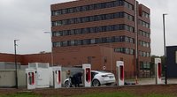 Kaune atidengta „Tesla“ greito įkrovimo stotelė (Nuotr. Kas vyksta Kaune)