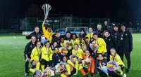 Seriją tęsiasi: „Gintra“ 22-ąjį kartą tapo Lietuvos moterų futbolo lygos čempione. (nuotr. Elijaus Kniežausko)