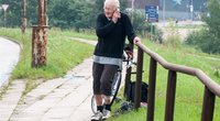Vilniuje Ozo gatvėje partrentkas 76-erių metų dviratininkas nuotr. Broniaus Jablonsko