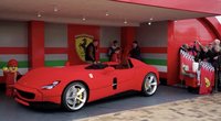Danijos „Legolande“ – naujas eksponatas: daugiau nei toną sveriantis „Ferrari“ (nuotr. stop kadras)