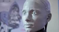 Humanoidinis robotas „Ameca“ apie dirbtinį intelektą: „Žmonės turi suvokti grėsmes“  