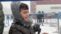 Pirmas sniegas – iššūkis Baltarusijoje esantiems migrantams: daugėja sergančiųjų (nuotr. stop kadras)