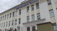 Artimieji ir kolegos atsisveikina su Šiaulių respublikinės ligoninės medike (nuotr. stop kadras)
