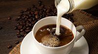 Į kavą pilate pieną? Turime jums žinių (nuotr. 123rf.com)