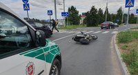 Vilniuje 3 promiles įpūtęs „Škoda“ vairuotojas sukėlė masinę avariją: išlipęs iš automobilio bandė pasišalinti iš įvykio (nuotr. Broniaus Jablonsko)