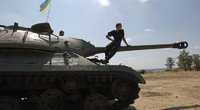 Vyriausybės pajėgos užėmė strategiškai svarbų miestą ir visiškai apsupo pagrindinę sukilėlių tvirtovę – Donecko miestą (nuotr. Reuters/Scanpix)  