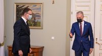 Kandidatas į susisiekimo ministrus K. Adomaitis prisistatė G. Nausėdai (nuotr. Roberto Dačkaus)