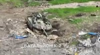 Sunaikintas rusų tankas (nuotr. Telegram)