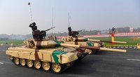 Rusų tankai T-90 Indijoje (nuotr. SCANPIX)