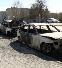 Aiškėja, kaip Panevėžyje sudegė BMW: buvo padegtas tyčia