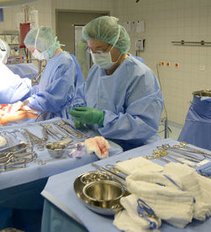 Šakių ligoninė už pacientės kūne paliktą instrumentą sumokės 40 tūkst. litų