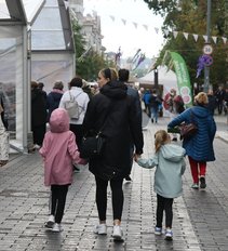 Kaunas aplenkė kitus miestus: gimus vaikui suruošia kraitelį už 300 eurų