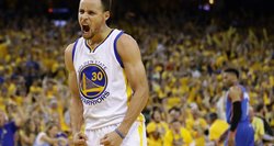 Eilinis Stepheno Curry šou išvedė „Golden State Warriors“ ekipą į NBA finalą