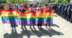 Gėjų parade – šokiruojantis vaizdas: į kovą prieš homofobiją įtrauktas net mažametis!