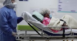 104 metų senolė antrąkart pasveiko nuo koronaviruso