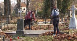 Geri darbai Panevėžyje: kapus prieš Vėlines tvarko nuteistosios