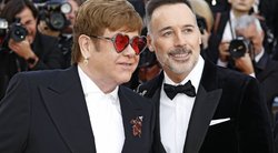 Elton John ir David Furnish (nuotr. SCANPIX)