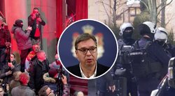 Serbijos Prezidentas protesto dalyvius laiko banditais, o kaltinimus dėl suklastotų rinkimų – melu (tv3.lt koliažas)