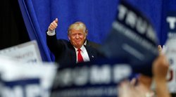 Donaldas Trumpas žada triuškinti savo oponentus respublikonus (nuotr. SCANPIX)