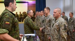 Jungtiniame štabe sutikti iš tarptautinės operacijos Afganistane sugrįžę kariai (nuotr. KAM)  