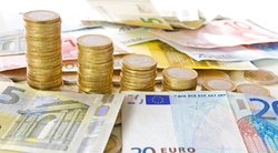 Sostinėje iš vyro ir moters išvilioti apie 10 tūkst. eurų (nuotr. SCANPIX)