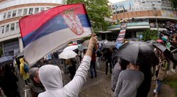 Belgrade įvyko dar vienas didelis antivyriausybinis mitingas prieš smurtą (nuotr. SCANPIX)