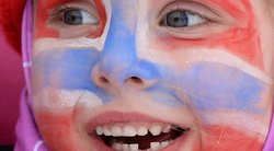 Protestai prieš Norvegijos vaikų teisių apsaugos tarnybą (nuotr. SCANPIX)