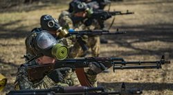 Ukrainos karių parengimo pratybos (nuotr. SCANPIX)