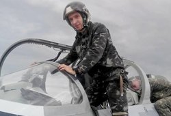 Kovoje žuvo vienas geriausių Ukrainos pilotų: apdovanojimą iš Zelenskio gavo vos prieš kelias dienas