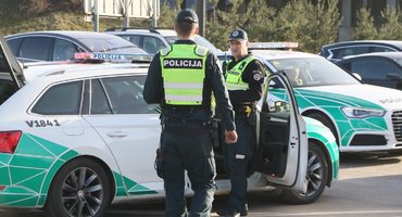 Vairuotojams – policijos įspėjimas: pareigūnai imsis patikrinimų (nuotr. Broniaus Jablonsko)