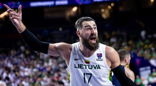 J. Valančiūnas. (nuotr. FIBA)