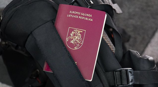 Apklausa: trys iš keturių gyventojų remia Lietuvos pilietybės išlaikymą įgyjant kitą 