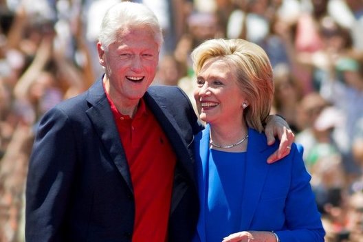 Hillary ir Billas Clintonai (nuotr. Vida Press)