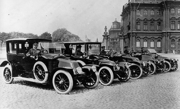 Automobilių paroda 1913 metais : Ant pirmojo pasaulinio karo slenksčio