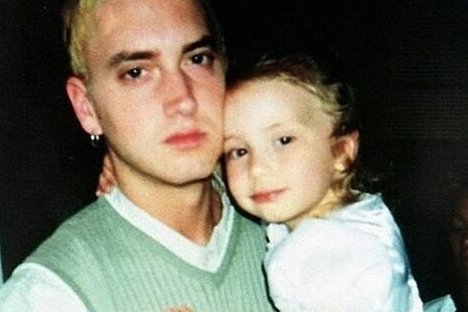 Hailie Scott su tėčiu Eminem (nuotr. Instagram)
