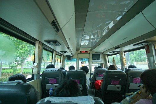 Autobusas (nuotr. 123rf.com)