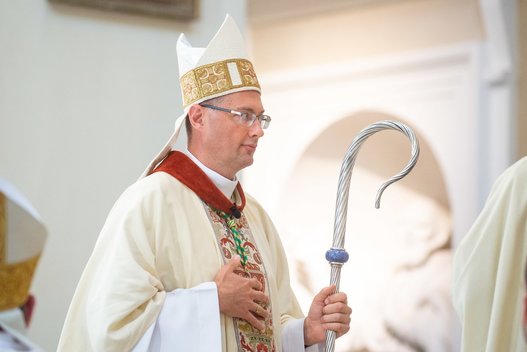 Vilniuje prelatas Visvaldas Kulbokas įšventintas į vyskupus  