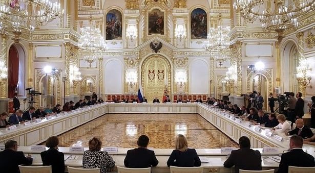 Kremlius iš arti: perdėta prabanga, karališkieji sostai ir vieta, skirta Putino linksmybėms (nuotr. socialinių tinklų)