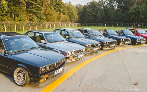 „BMW Classic“ bendruomenė su trenksmu uždarė 2017 metų sezoną