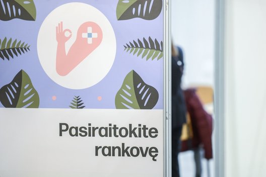 Vilniuje atvertas naujas vakcinavimo centras – panaudotos „Litexpo“ patalpos (nuotr. Fotodiena.lt)